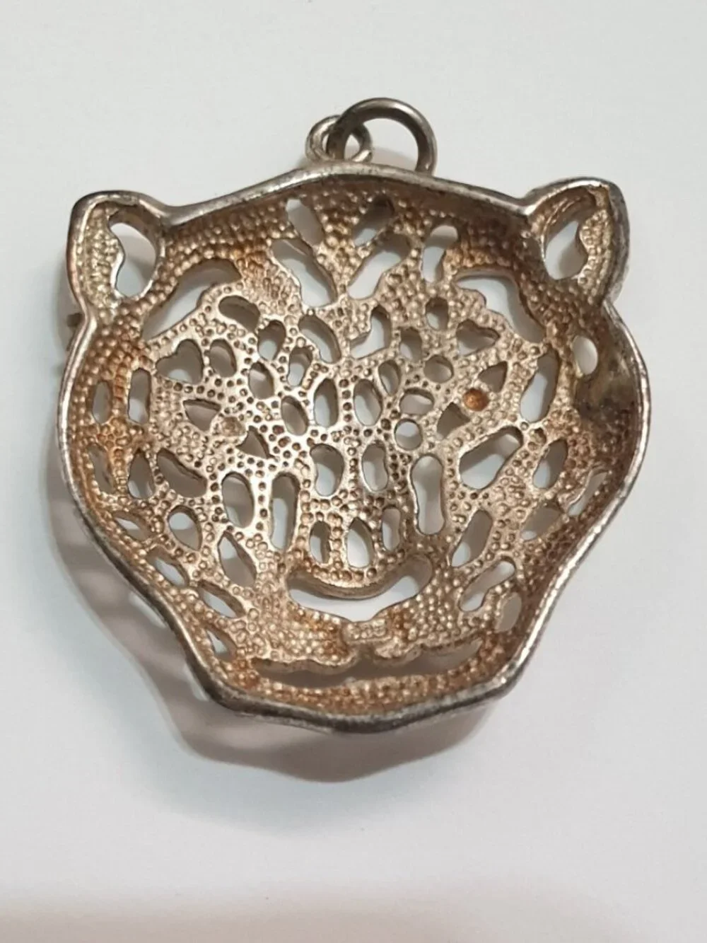 Leopard Cheetah Tiger Silver Pendant Women Girls Fashion Casual Formal Jewelry
